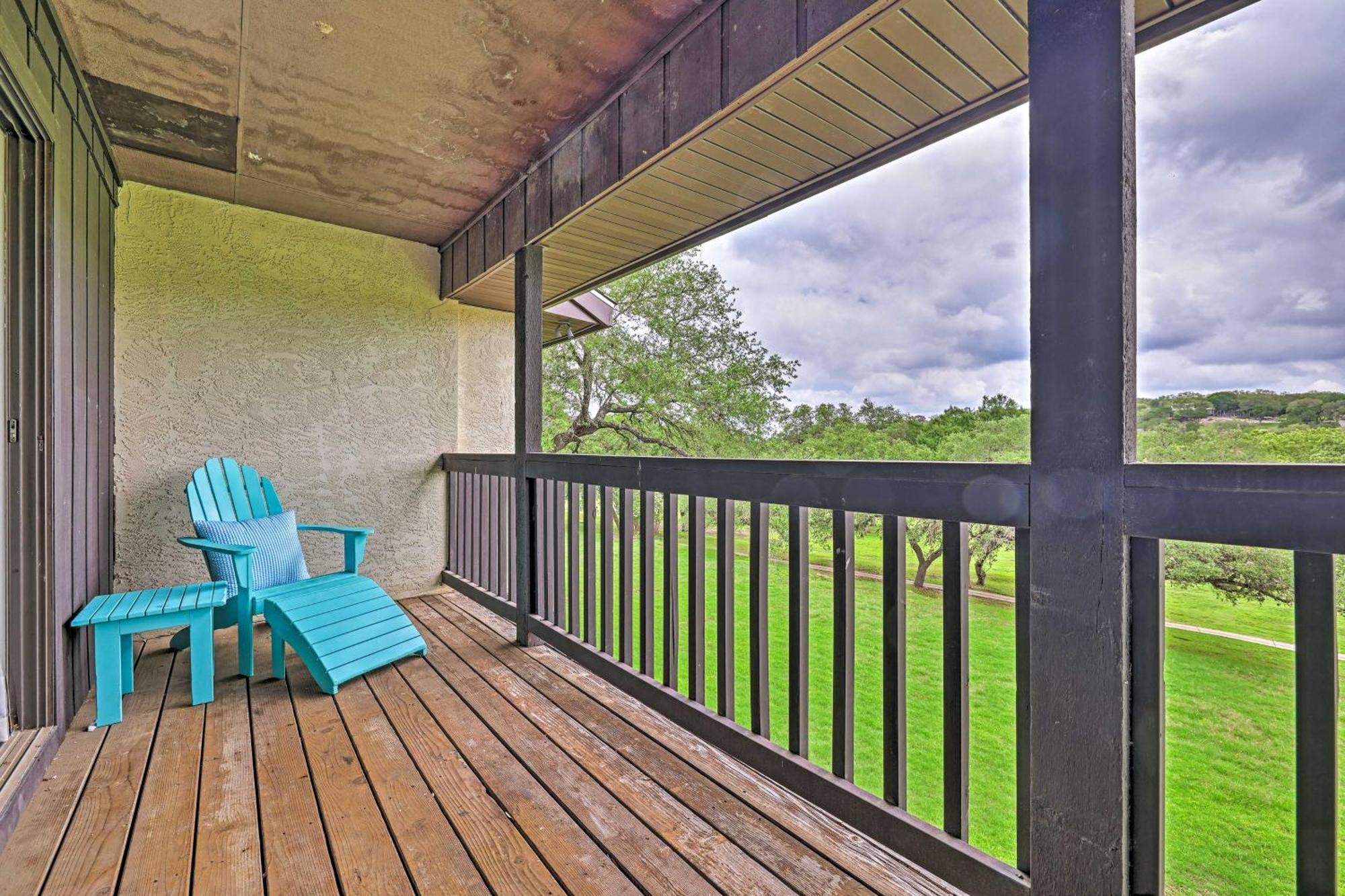Modern Lakeside Golf Course Retreat With Deck! بحيرة كانيون المظهر الخارجي الصورة